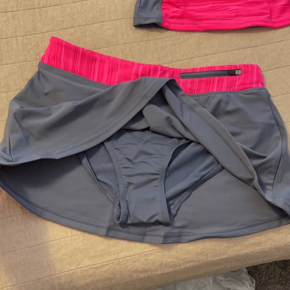 Tankini - Picture 3 of 4